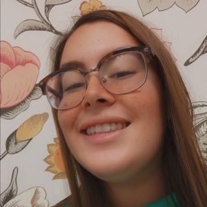 Meet your Posher, Samantha